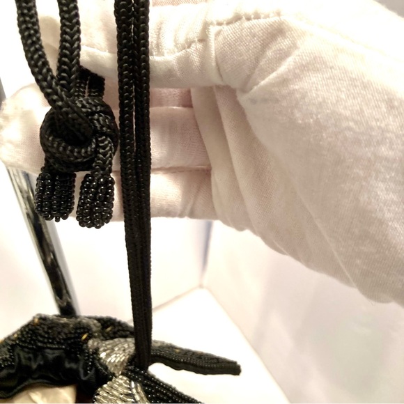 Spring Sale🌼 Art Deco tasseled beaded petal opening drawstring party bag - Picture 8 of 9